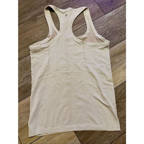 Lululemon Swiftly Tech Racerback Tank Top 2.0 - Picture 2 of 3